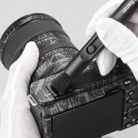 Essential Photography Accessories to Stay Ahead in 2025